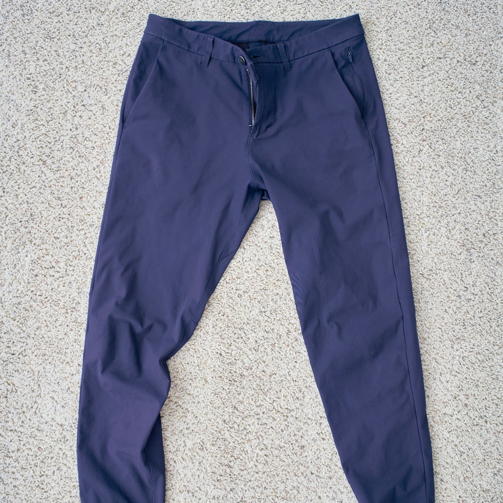 Lullulemon ABC Commission slim pant